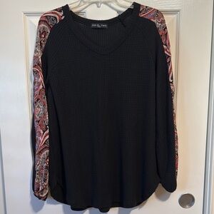 Kim & Cami Thermal Top